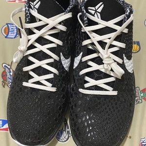 Kobe 6 mambacita with box